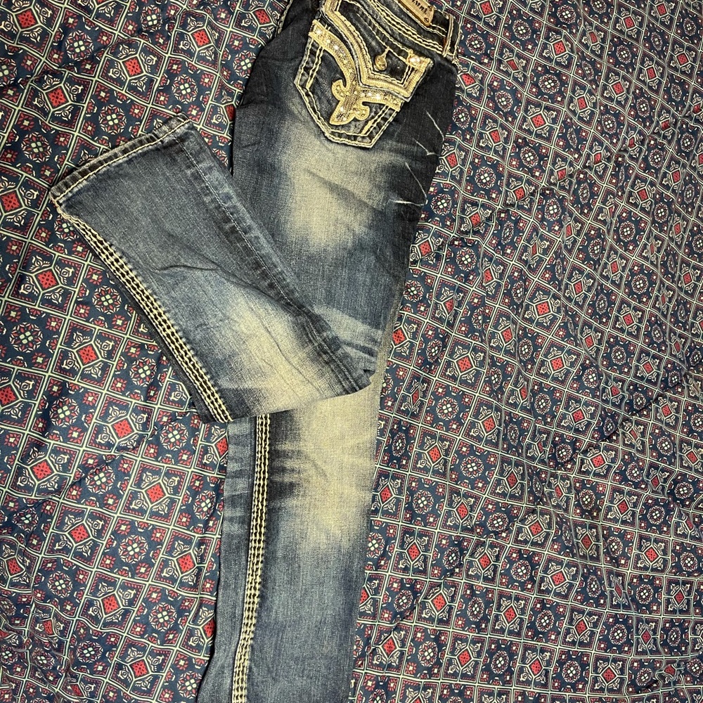 Rock revival capris